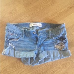 Hollister jean shorts